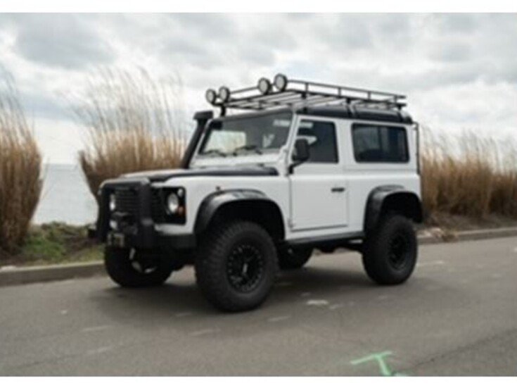Thumbnail Photo undefined for 1996 Land Rover Defender